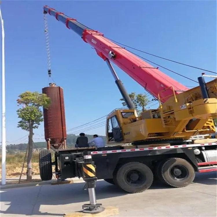 昆山专业吊车租赁多少钱