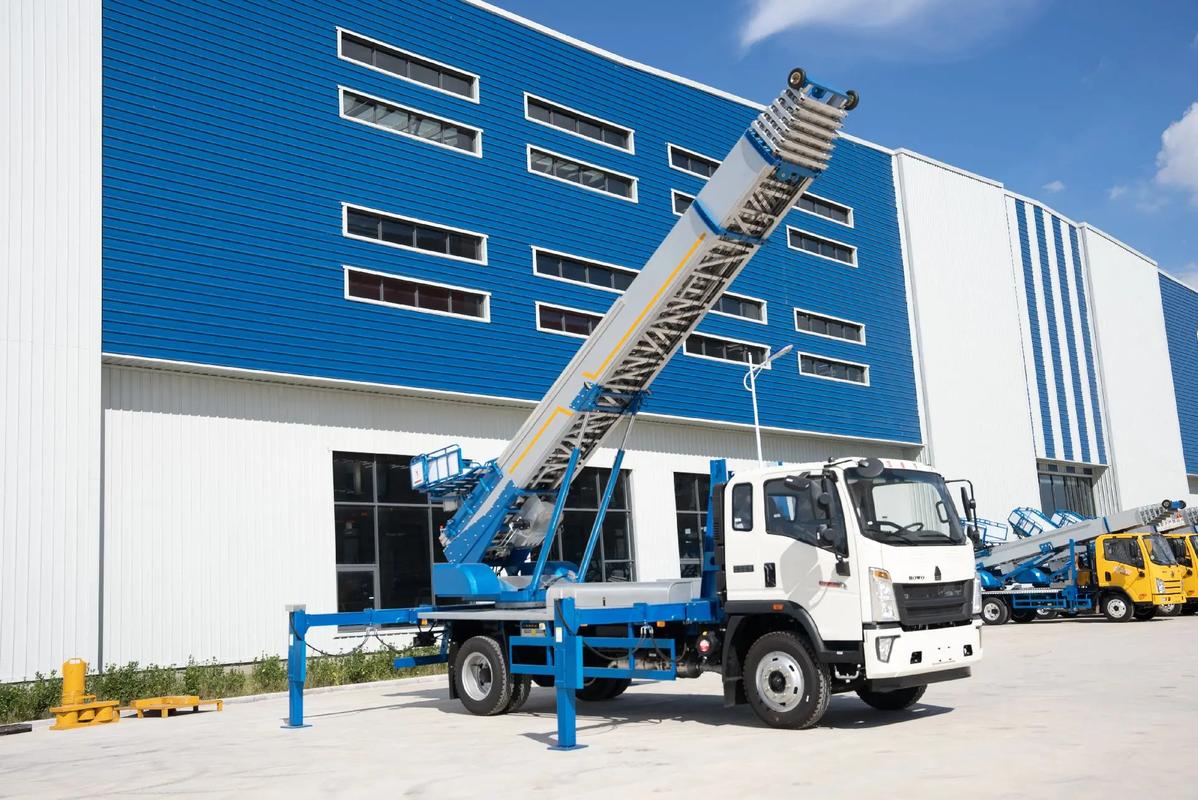 昆山小型云梯车上料车租赁多少钱