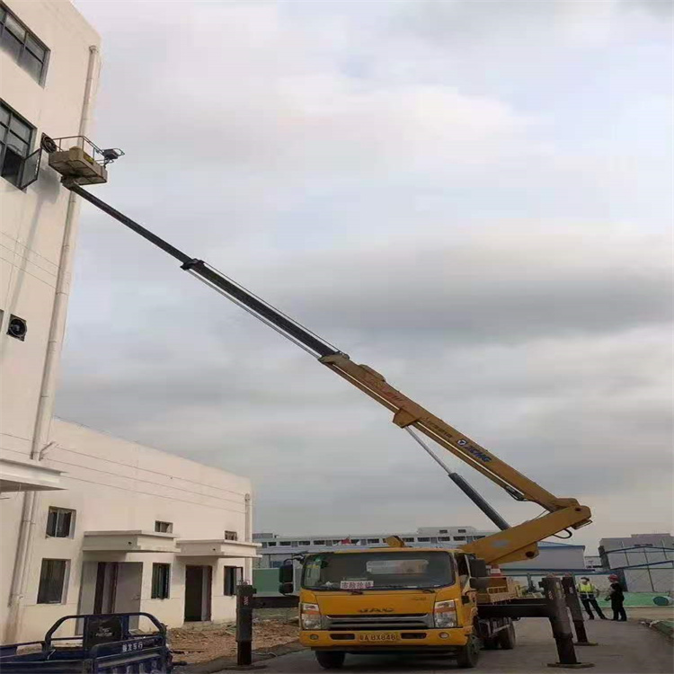 昆山附近高空车出租|市政施工/设备安装专用|随叫随到|亿立达设备租赁
